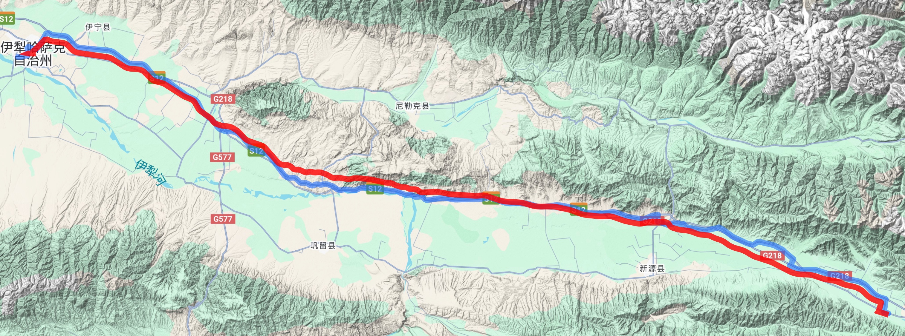 经过 EPSG:3875 转换前（红色）后（蓝色）的线路，可以看到红线不在路上